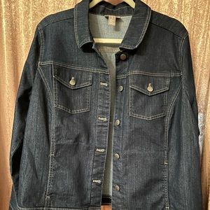 Jean jacket from Chico’s. Size 3. Excellent condition. Worn twice.